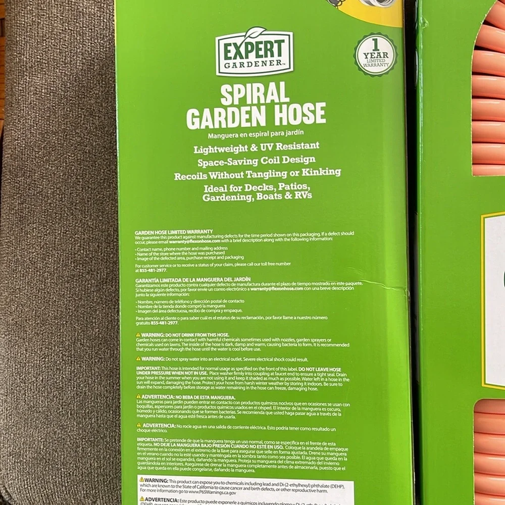 Brand new lightweight spiral garden hose 50 feet - Picture 2 of 3